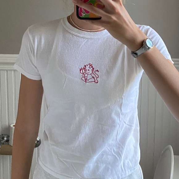 Character tee - Picture 2 of 4